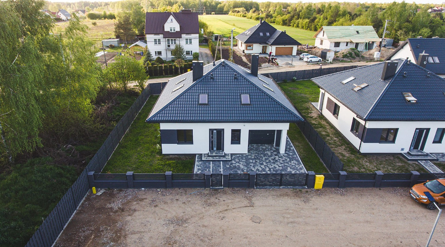 Дом с вальмовой кровлей в Московской области